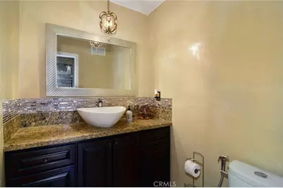6508 Moorcroft Avenue, Woodland Hills, CA 91303 - Photo 20