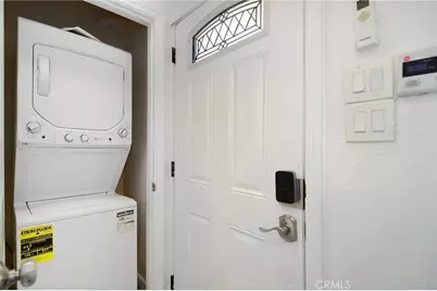 6508 Moorcroft Avenue, Woodland Hills, CA 91303 - Photo 44