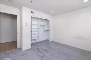 17870 Orna, Granada Hills, CA 91344 - Photo 38