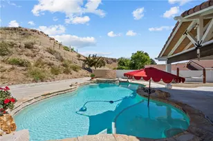 15219 Poppy Meadow, Canyon Country, CA 91387 - Photo 32