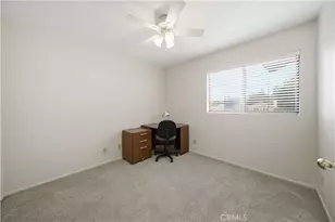 28030 Creston Ct, Canyon Country, CA 91387 - Photo 32