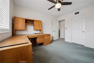28269 Rodgers, Saugus, CA 91350 - Photo 36
