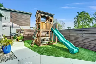 6830 Bothwell, Reseda, CA 91335 - Photo 28