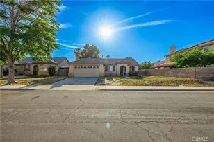 45827 Caledonia Ct, Lancaster, CA 93534 - Photo 2