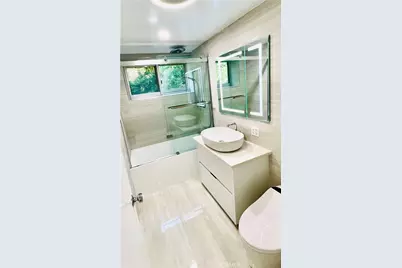 10450 Wilshire #2A, Los Angeles, CA 90024 - Photo 20