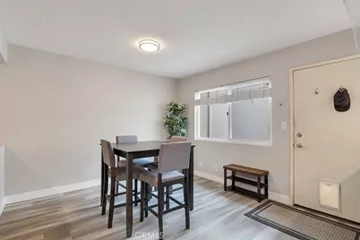 110 Jeranios Court, Thousand Oaks, CA 91362 - Photo 8