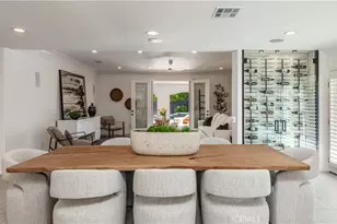 5242 Topeka Dr, Tarzana, CA 91356 - Photo 14