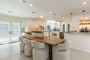 5242 Topeka Dr, Tarzana, CA 91356 - Photo 12