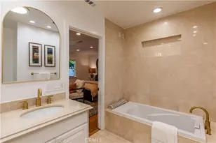 5242 Topeka Dr, Tarzana, CA 91356 - Photo 60