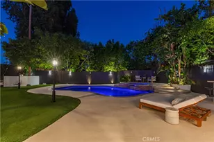 5242 Topeka Dr, Tarzana, CA 91356 - Photo 72