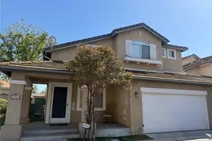 292 Edgemire Ln, Simi Valley, CA 93065 - Photo 2