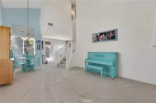 292 Edgemire Ln, Simi Valley, CA 93065 - Photo 4