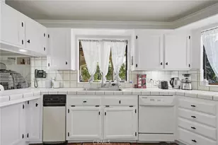 11120 Round Mountain, Bakersfield, CA 93308 - Photo 10
