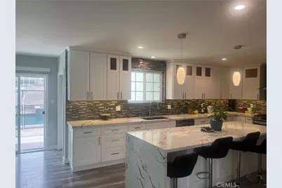 11024 Peoria Street, Los Angeles, CA 91352 - Photo 6