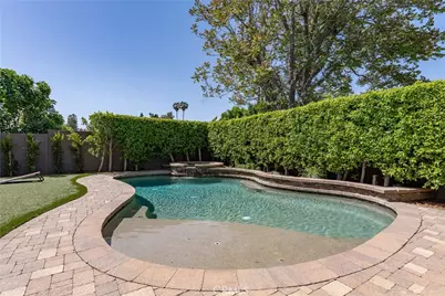 22702 Califa Street, Woodland Hills, CA 91367 - Photo 36