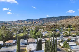 6480 Katherine, Simi Valley, CA 93063 - Photo 34