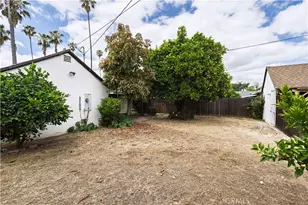 17347 Sherman Way, Van Nuys, CA 91406 - Photo 24