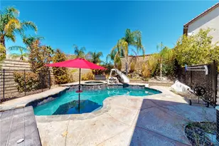 29315 Sequoia, Canyon Country, CA 91387 - Photo 24