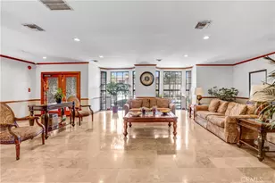 17914 Magnolia Blvd, Encino, CA 91316 - Photo 2