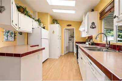 4201 Topanga Canyon Blvd #106, Woodland Hills, CA 91364 - Photo 6
