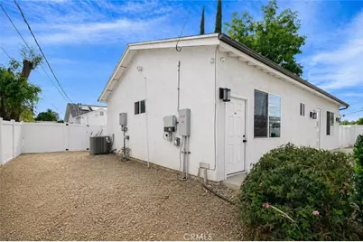 20123 Haynes Street, Winnetka, CA 91306 - Photo 4