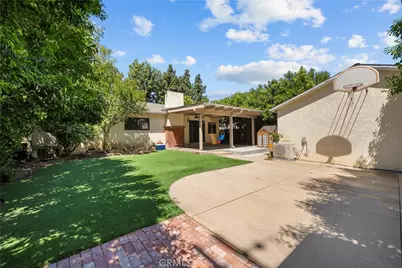 10844 Dempsey, Granada Hills, CA 91344 - Photo 38