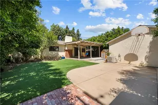 10844 Dempsey, Granada Hills, CA 91344 - Photo 38