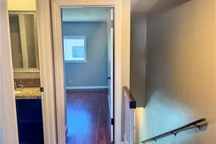 9019 Cedros Ave, Panorama City, CA 91402 - Photo 8