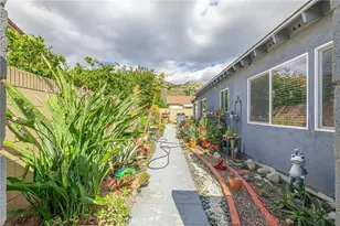 2078 N Swindon, Simi Valley, CA 93063 - Photo 28