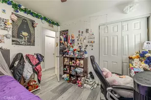 2078 N Swindon, Simi Valley, CA 93063 - Photo 38