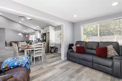 2078 N Swindon, Simi Valley, CA 93063 - Photo 24