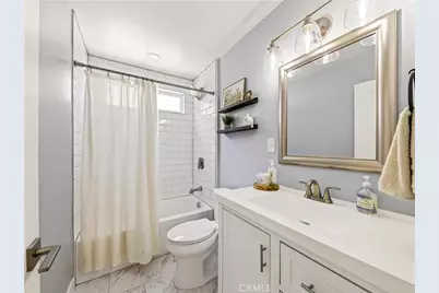 22952 Las Mananitas, Valencia, CA 91354 - Photo 10