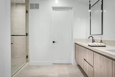 1567 Hi Point St, Los Angeles, CA 90035 - Photo 12