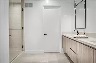 1567 Hi Point St, Los Angeles, CA 90035 - Photo 12