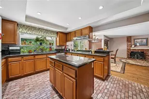28105 Eagle Peak, Canyon Country, CA 91387 - Photo 12