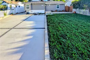 23130 Victory, Woodland Hills, CA 91367 - Photo 1