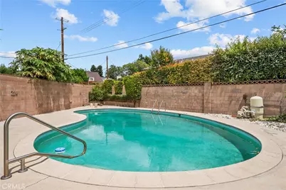 19800 Citronia Street, Chatsworth, CA 91311 - Photo 30