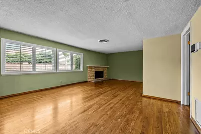 19800 Citronia Street, Chatsworth, CA 91311 - Photo 10
