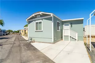 45131 28th Street East Spc 11, Lancaster, CA 93535 - Photo 2