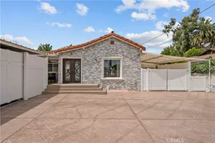 6917 Tyrone, Van Nuys, CA 91405 - Photo 4