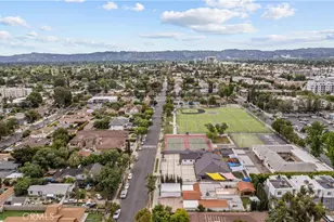 6917 Tyrone, Van Nuys, CA 91405 - Photo 48