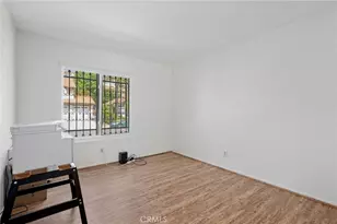 17486 Doric St, Granada Hills, CA 91344 - Photo 20