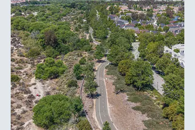 26943 Hillsborough Parkway #25, Valencia, CA 91354 - Photo 8