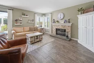 22648 Oxford, Saugus, CA 91350 - Photo 18