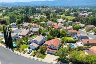 22648 Oxford, Saugus, CA 91350 - Photo 48