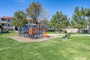 27919 Sarabande, Canyon Country, CA 91387 - Photo 24