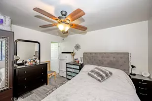 27919 Sarabande, Canyon Country, CA 91387 - Photo 14
