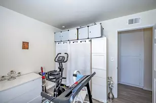 27919 Sarabande, Canyon Country, CA 91387 - Photo 10