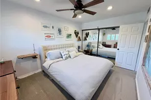22030 Calvert, Woodland Hills, CA 91367 - Photo 6