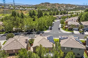 28637 Placerview Trail, Saugus, CA 91390 - Photo 52